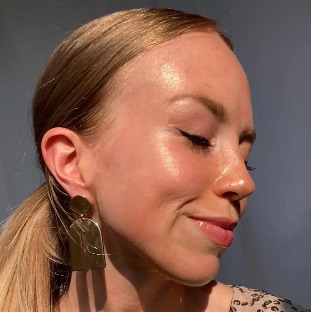 Probiotic HydraGlow Illuminating Serum Bronze